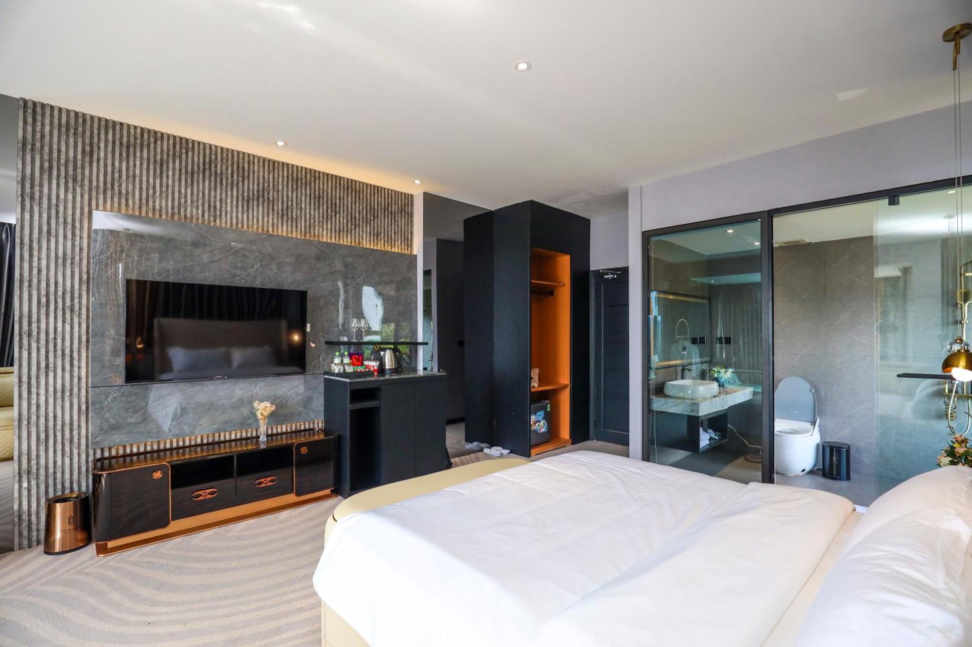 New Century Hotel - Dalat מראה חיצוני תמונה